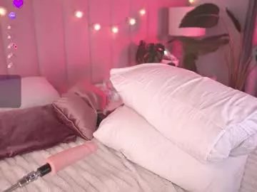 Freechat sexy_blonde_doll on Chaturbate