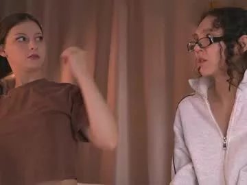 Freechat sinfulfairy on Chaturbate