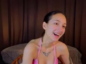 Freechat taiteedgington on Chaturbate