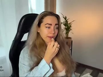 Freechat tatti_1 on Chaturbate