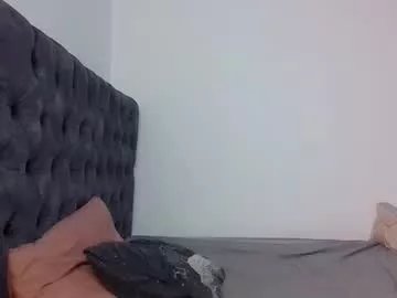 Freechat tempting_tiah on Chaturbate