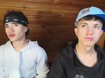 Freechat thiago_n_sam on Chaturbate