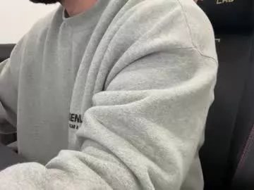 Freechat weaponx1 on Chaturbate