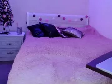 Freechat zinacorleone on Chaturbate