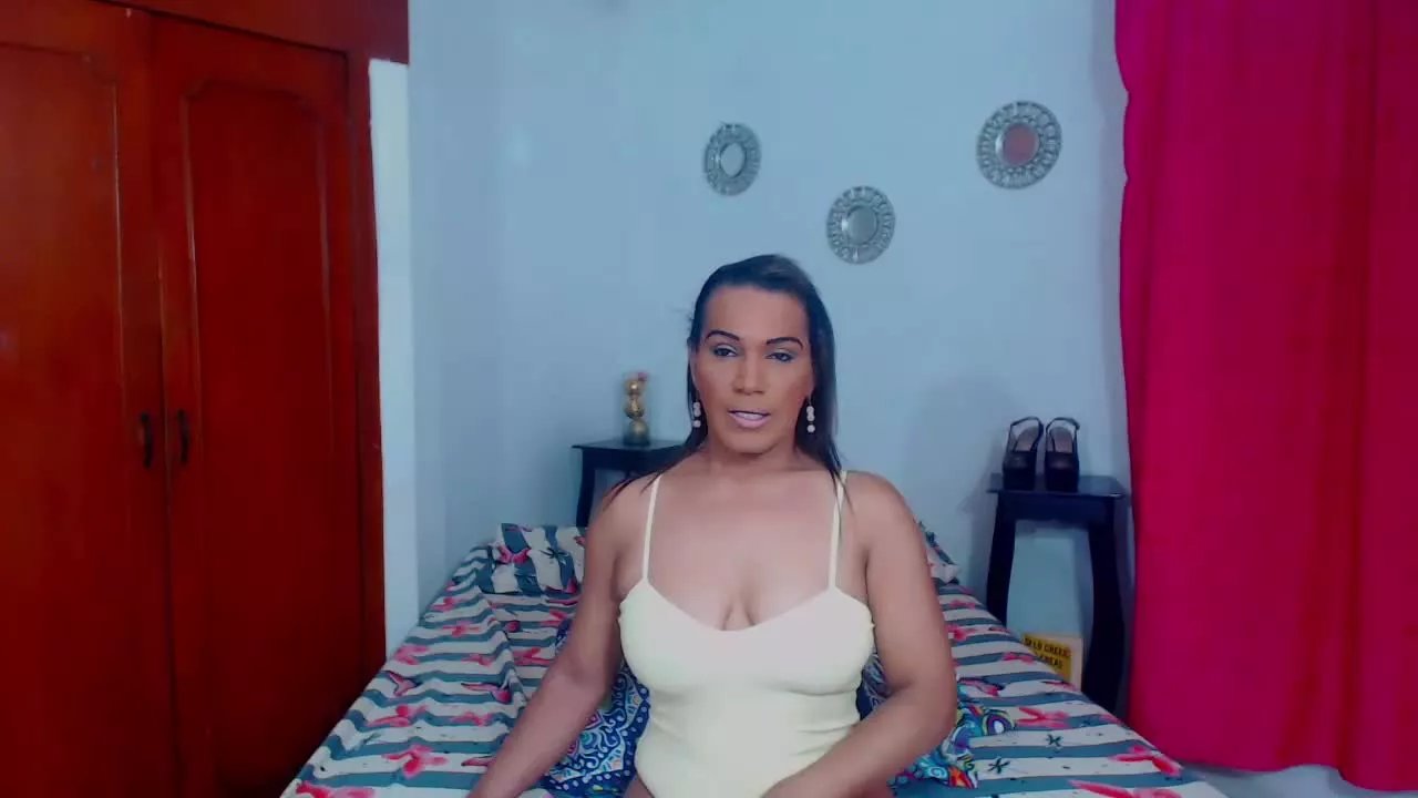 Offline kimberlyfor4TS on Streamray