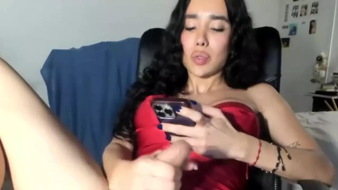 ValentinaHotTS on Streamray 