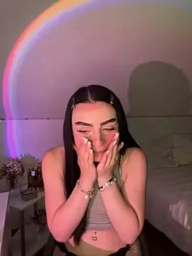 Freechat AdelinaAlia on StripChat