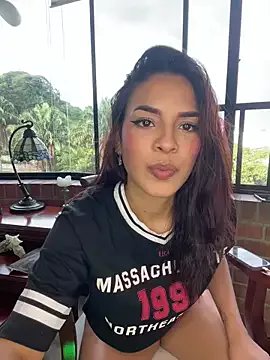 Group Alice_surprise on StripChat