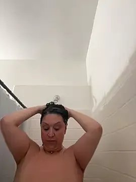 Freechat AlyssiaAmoreXO on StripChat