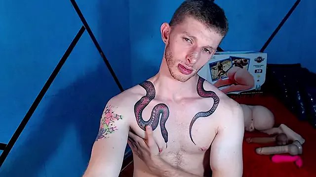 Freechat andrewxbi on StripChat