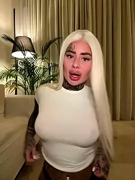 bambixboo on StripChat 