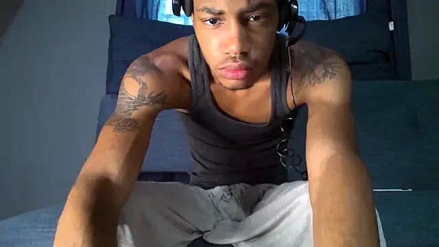 Freechat BlackBullTitus on StripChat