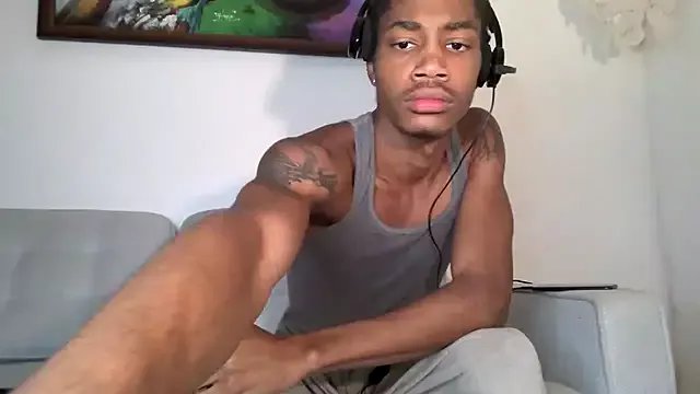 Freechat BlackBullTitus on StripChat