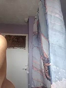 Freechat BubblesLovexox on StripChat