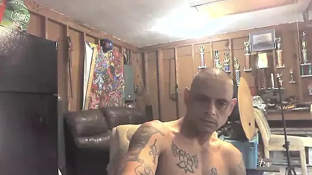 Freechat Buffshagswell on StripChat