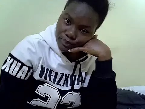 Freechat candililie on StripChat