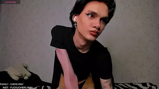 Freechat CHERLYBAY on StripChat