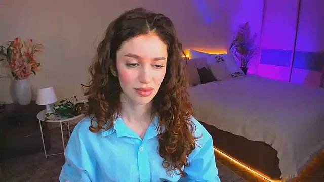 Freechat ChristinaConteeree on StripChat