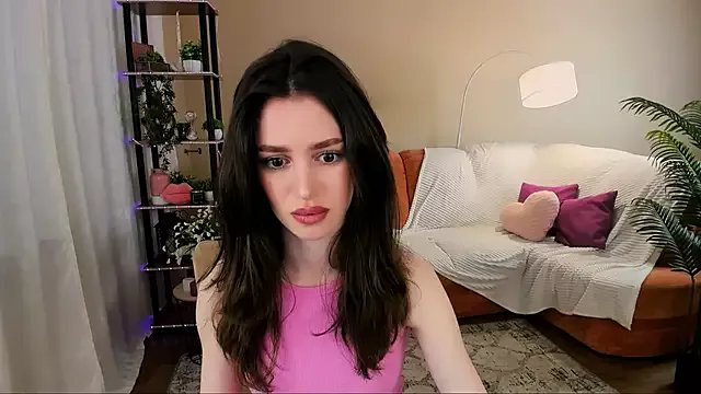 Freechat ChristinaConteeree on StripChat