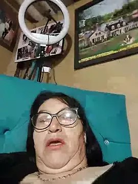 Freechat clarita_01 on StripChat