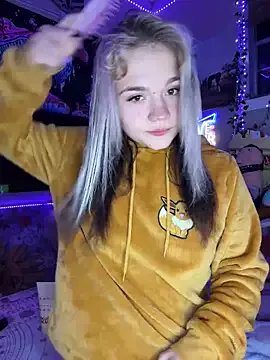 Freechat Cutiepiespanks on StripChat