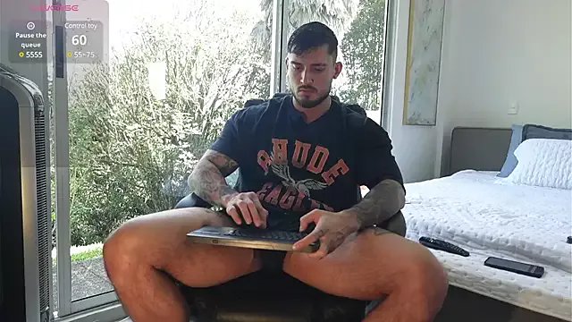 Freechat DimitriSullivan_ on StripChat