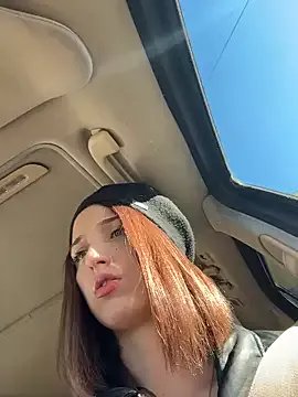 Freechat DollyTall on StripChat