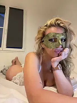 Freechat DouceAngela69 on StripChat