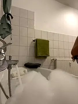 Freechat Emilia_Mausi on StripChat