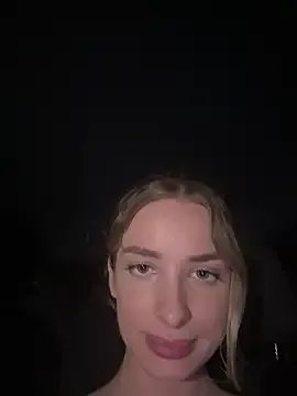 Group EvieEvans on StripChat