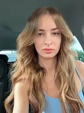 Group EvieEvans on StripChat