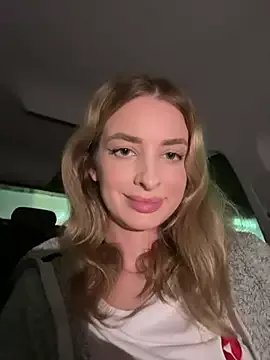 Group EvieEvans on StripChat