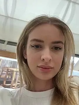 Group EvieEvans on StripChat