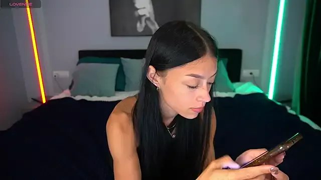 Freechat FataleNellie on StripChat