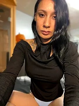 Freechat FerrariFrench on StripChat