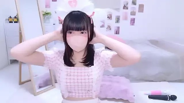 Group fumika_f on StripChat