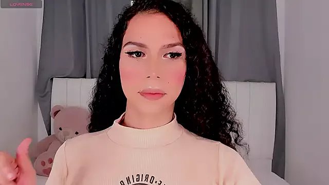 Freechat gatitavenecis on StripChat