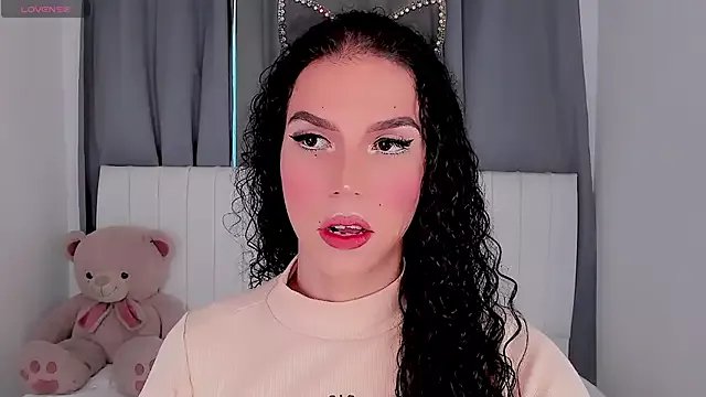 Freechat gatitavenecis on StripChat