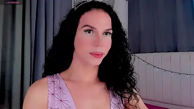 Freechat gatitavenecis on StripChat