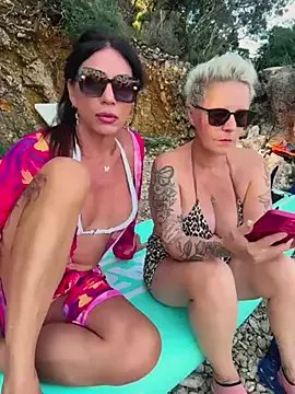 Freechat German_Milf on StripChat