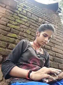 Freechat Gulika_Doshi on StripChat