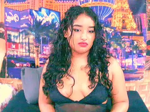 Private IndianAngel4u on StripChat