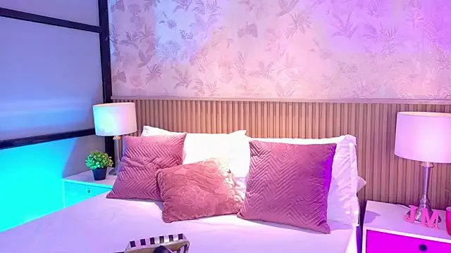 Freechat JessicaMason on StripChat