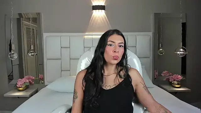 Freechat JessyEvans on StripChat