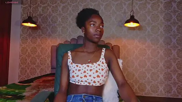 Freechat katia_green1 on StripChat