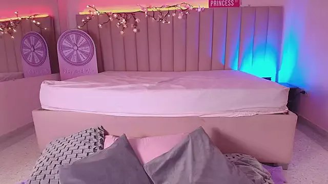 Freechat KellyOlsenbe on StripChat