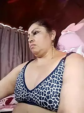 Freechat Keyla01_ on StripChat