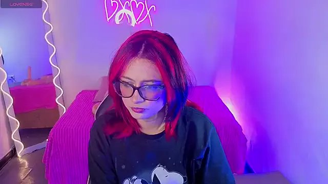 Freechat kristen_tay on StripChat