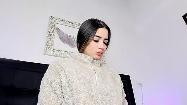 Lola_Blondie on StripChat 