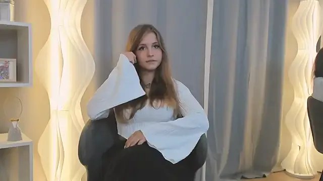 Freechat LoveSeekins on StripChat